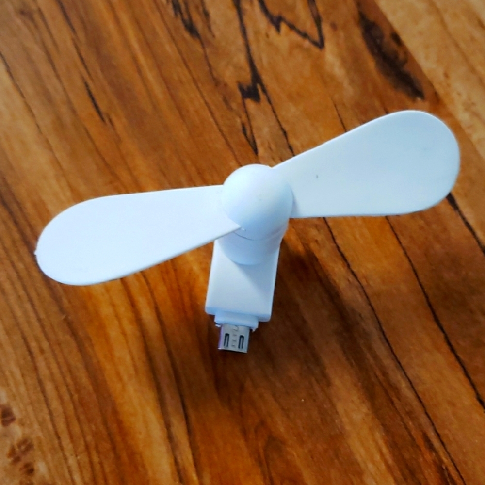 Cell Phone Fan